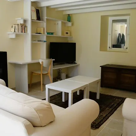 Dom wakacyjny Maison Typique - Tres Grand Jardin - 7km De La Fontaine-Henry