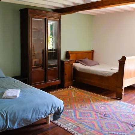Maison Typique - Tres Grand Jardin - 7km De La Holiday home Fontaine-Henry