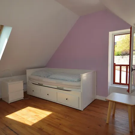 Holiday home Maison Typique - Tres Grand Jardin - 7km De La Fontaine-Henry