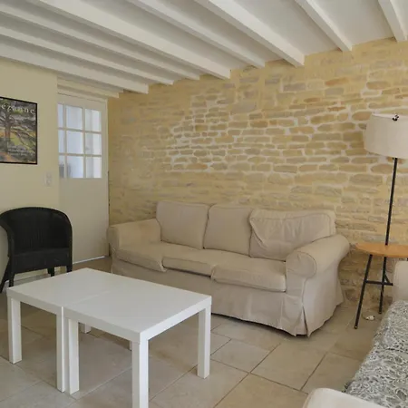 Maison Typique - Tres Grand Jardin - 7km De La Holiday home Fontaine-Henry