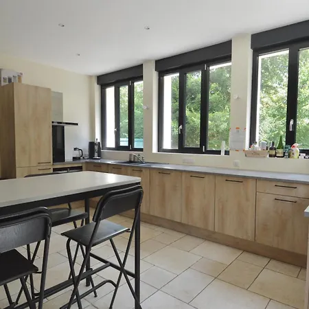 Holiday home Maison Typique - Tres Grand Jardin - 7km De La Fontaine-Henry