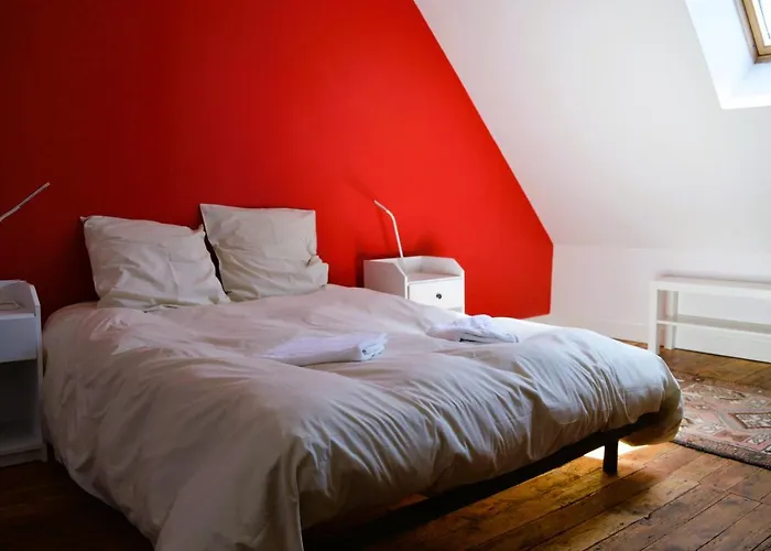 Maison Typique - Tres Grand Jardin - 7km De La *