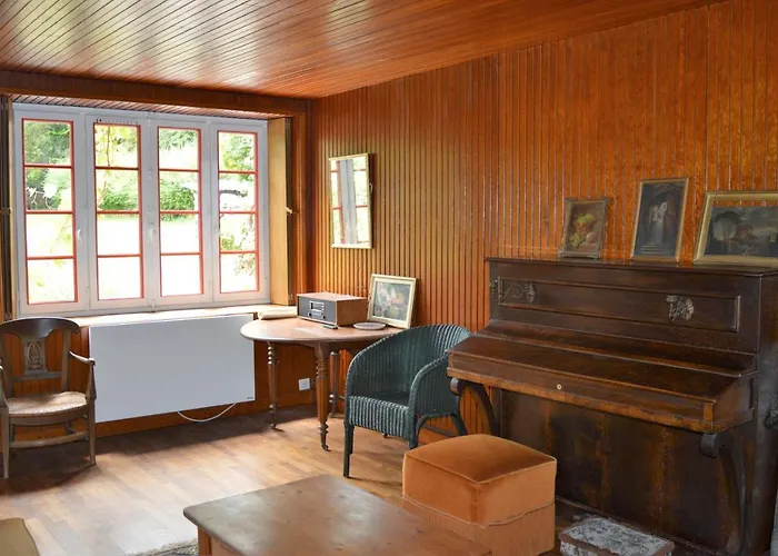 Maison Typique - Tres Grand Jardin - 7km De La بيت للعطل *