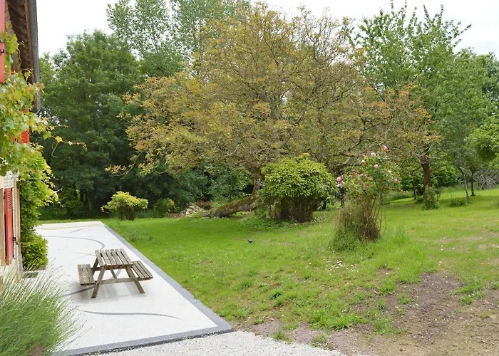 Maison Typique - Tres Grand Jardin - 7km De La * Fontaine-Henry